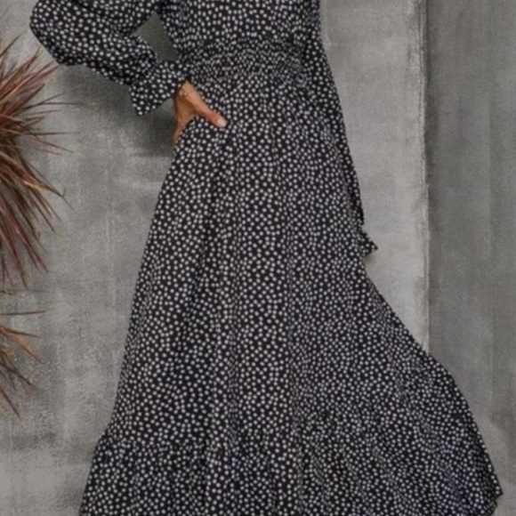 NWT Made With Love Black and White Floral Maxi Dress | XL - Picture 2 of 5